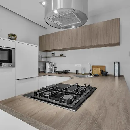 Leona Apartamento
